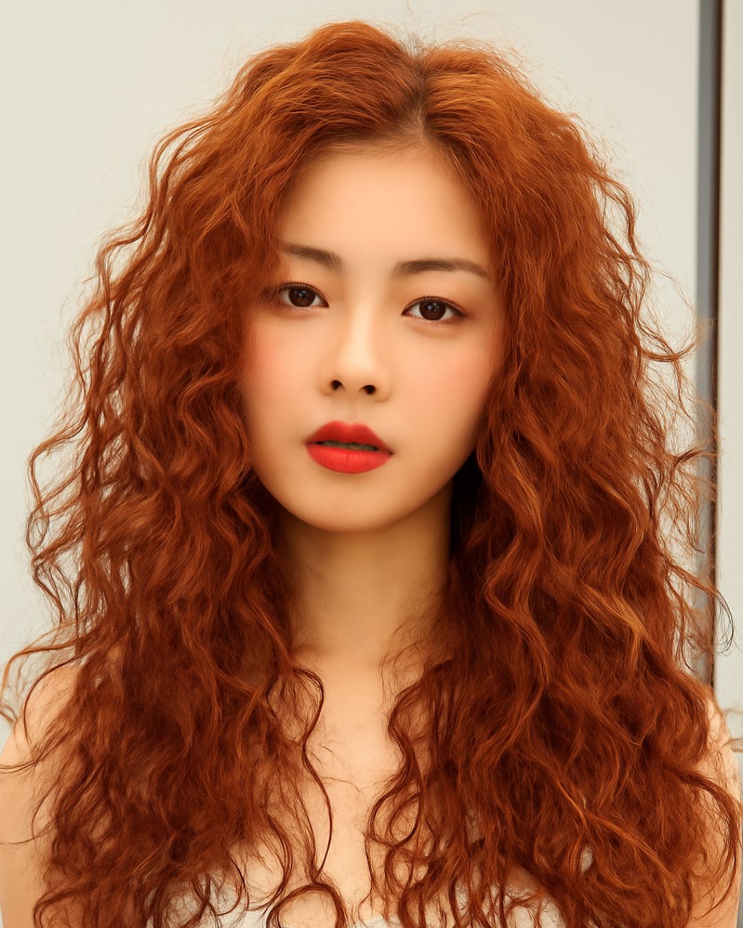 hippie curly haircut